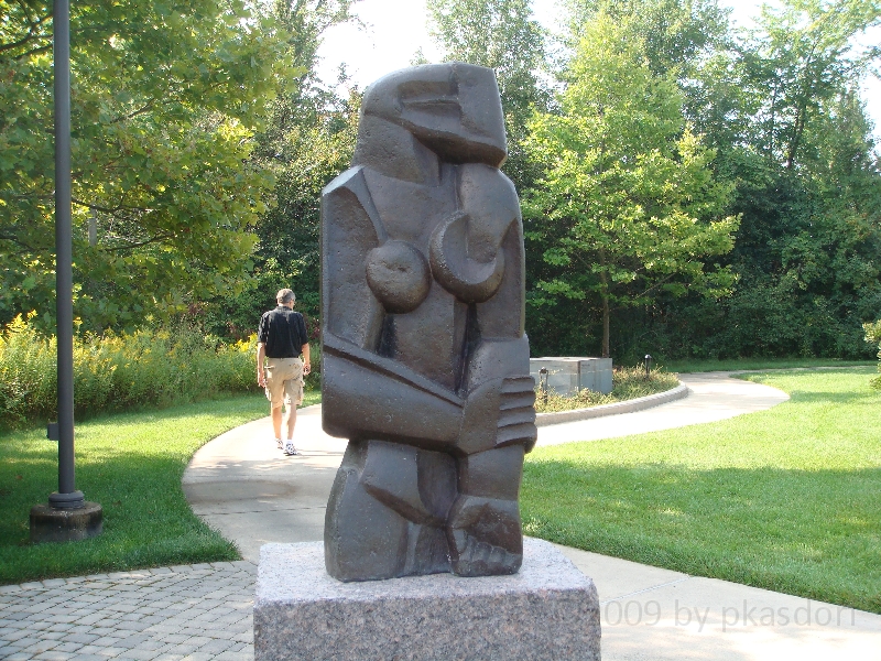 Western Michigan [2009] 256.JPG - Scenes from Frederik Meijer Gardens & Sculpture Park.